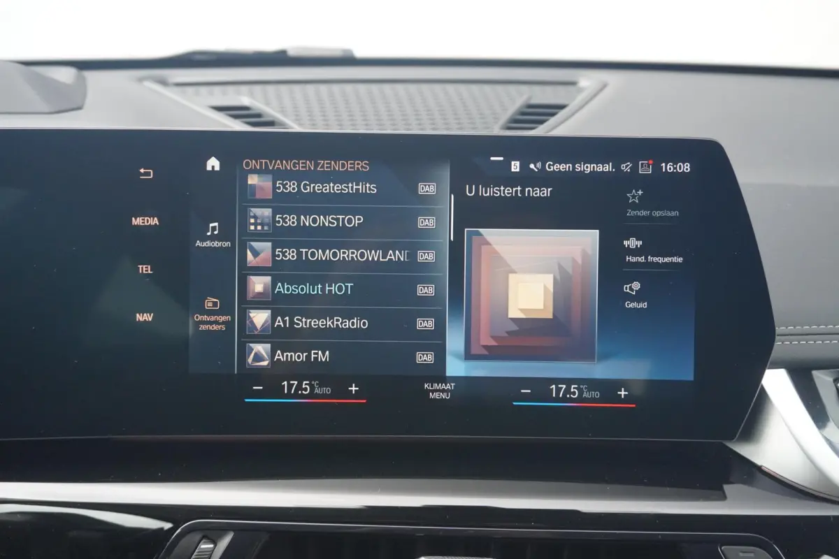 xDrive30 | Head-Up Display | Driving Assistant Plus | Comfort Access | Trekhaak
