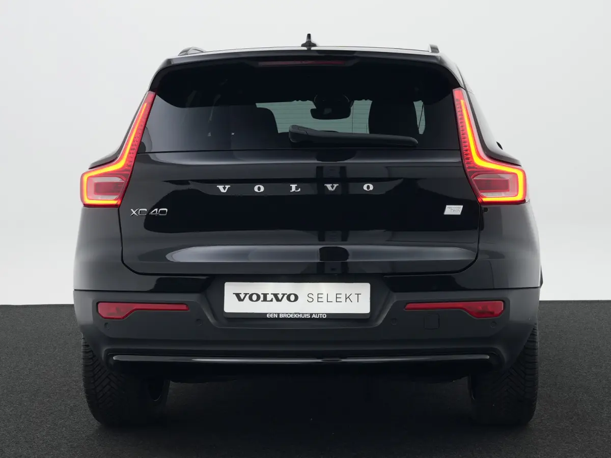 Twin AWD Plus | 408pk | Trekhaak | Warmtepomp | Adaptive Cruise | BLIS | Stoel- & Stuurwielverwarming | Getint glas | All Season