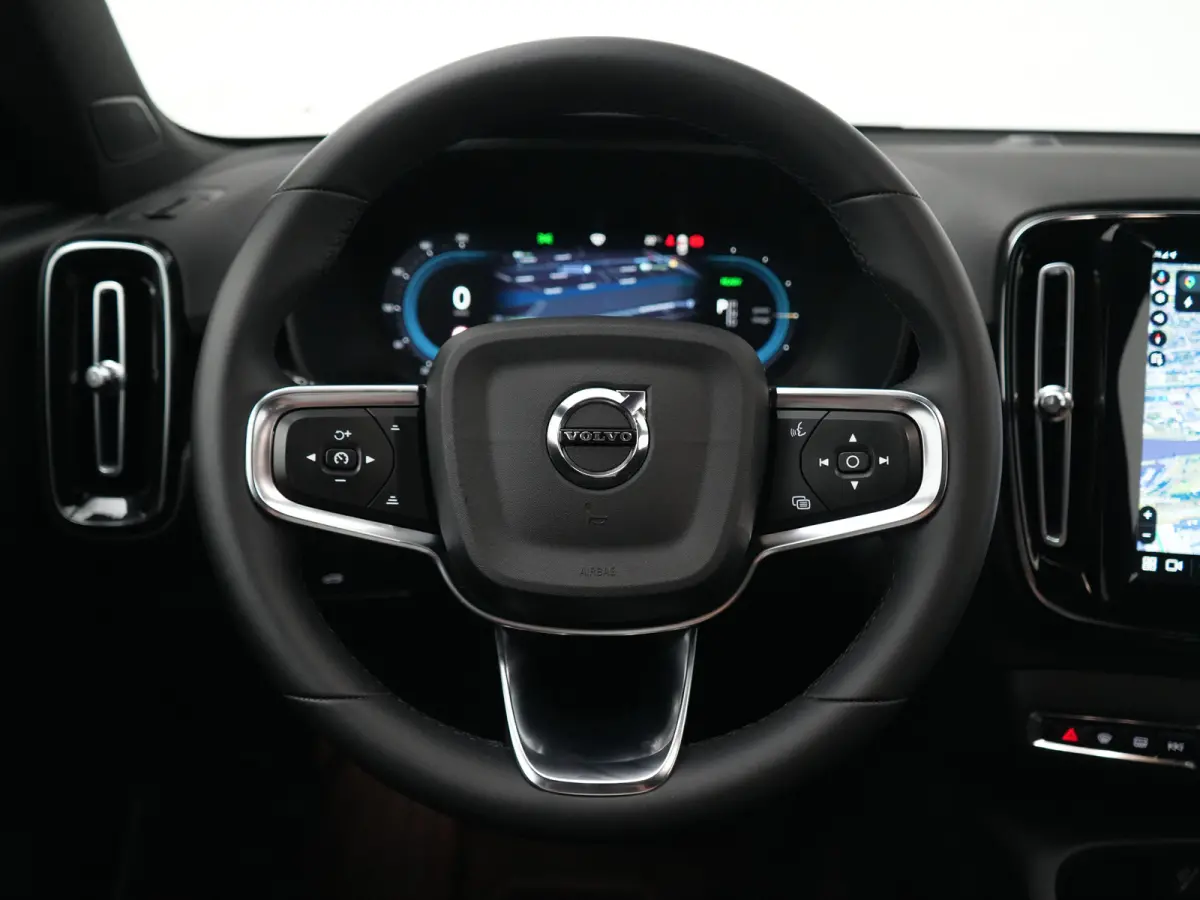 Twin AWD Plus | 408pk | Trekhaak | Warmtepomp | Adaptive Cruise | BLIS | Stoel- & Stuurwielverwarming | Getint glas | All Season