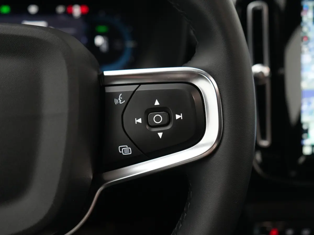 Twin AWD Plus | 408pk | Trekhaak | Warmtepomp | Adaptive Cruise | BLIS | Stoel- & Stuurwielverwarming | Getint glas | All Season
