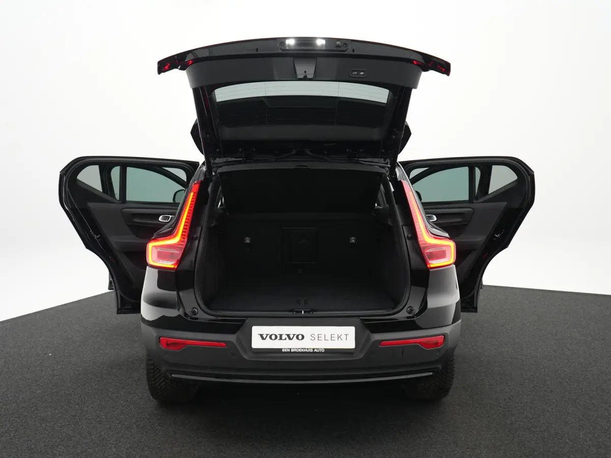 Twin AWD Plus | 408pk | Trekhaak | Warmtepomp | Adaptive Cruise | BLIS | Stoel- & Stuurwielverwarming | Getint glas | All Season