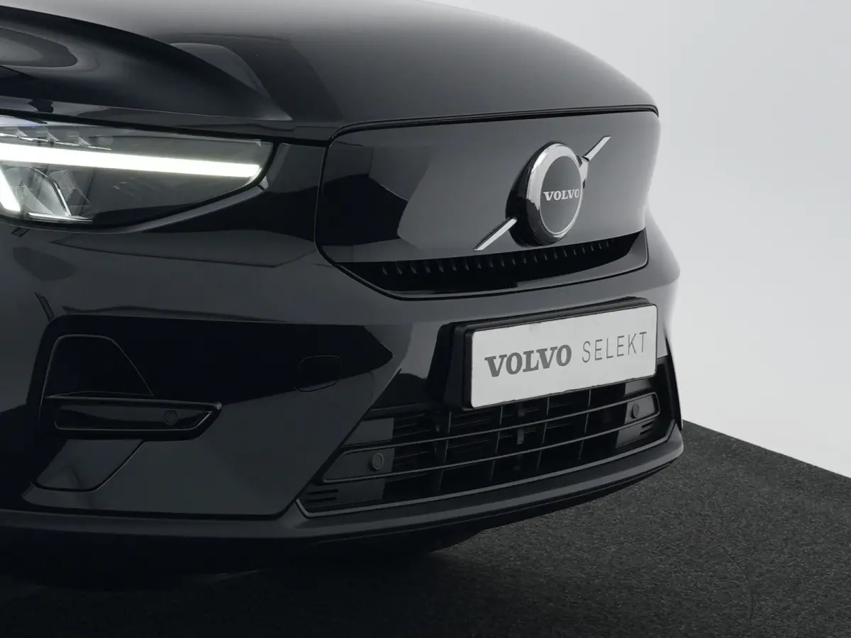 Twin AWD Plus | 408pk | Trekhaak | Warmtepomp | Adaptive Cruise | BLIS | Stoel- & Stuurwielverwarming | Getint glas | All Season