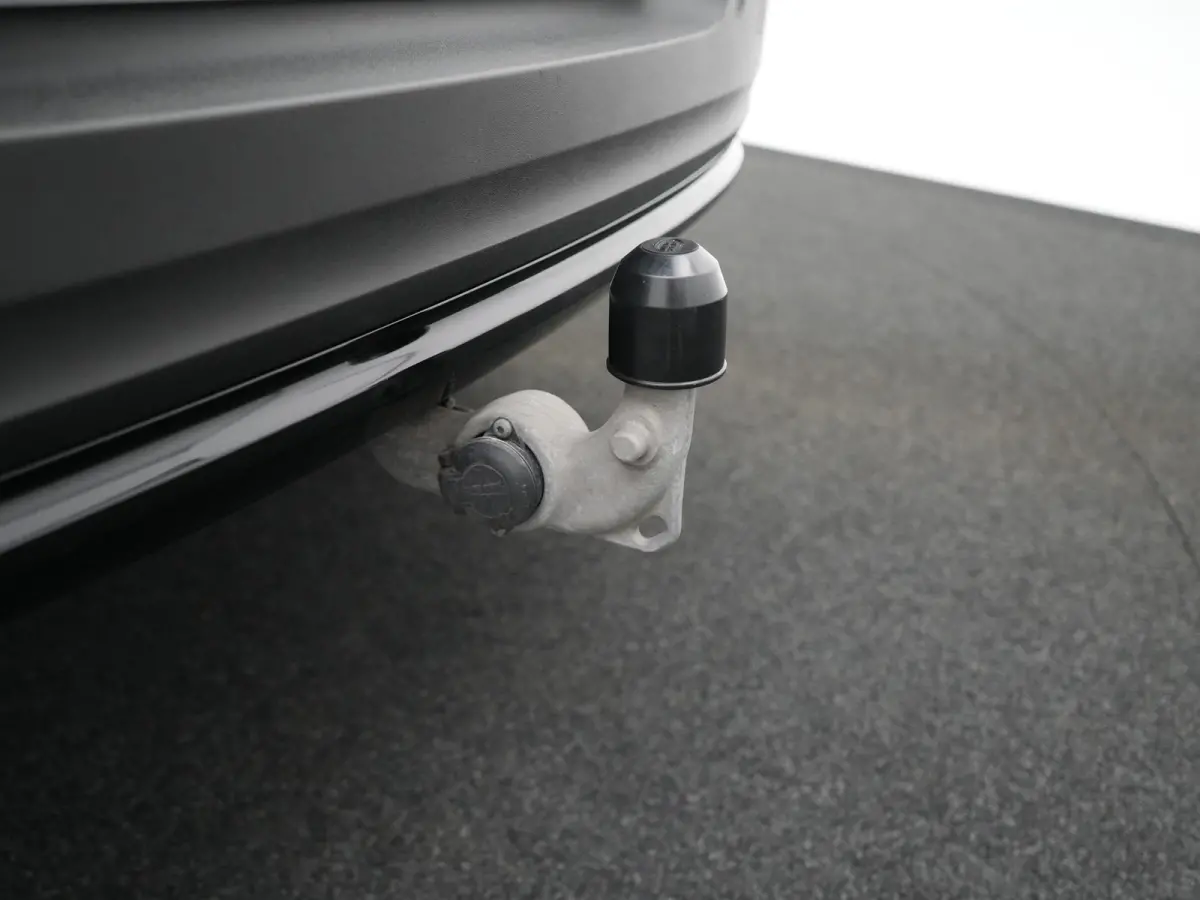 Twin AWD Plus | 408pk | Trekhaak | Warmtepomp | Adaptive Cruise | BLIS | Stoel- & Stuurwielverwarming | Getint glas | All Season