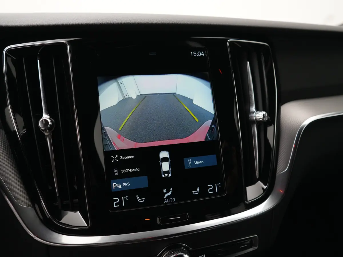 T8 Recharge AWD Plus Dark | Long Range | 455pk | 360° Camera | Privacy Glass | 19" | Elek bestuurderstoel | Keyless