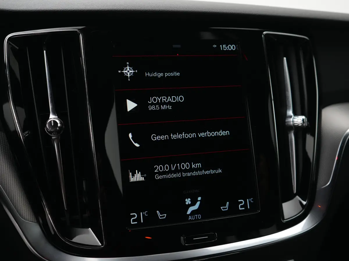 T8 Recharge AWD Plus Dark | Long Range | 455pk | 360° Camera | Privacy Glass | 19" | Elek bestuurderstoel | Keyless