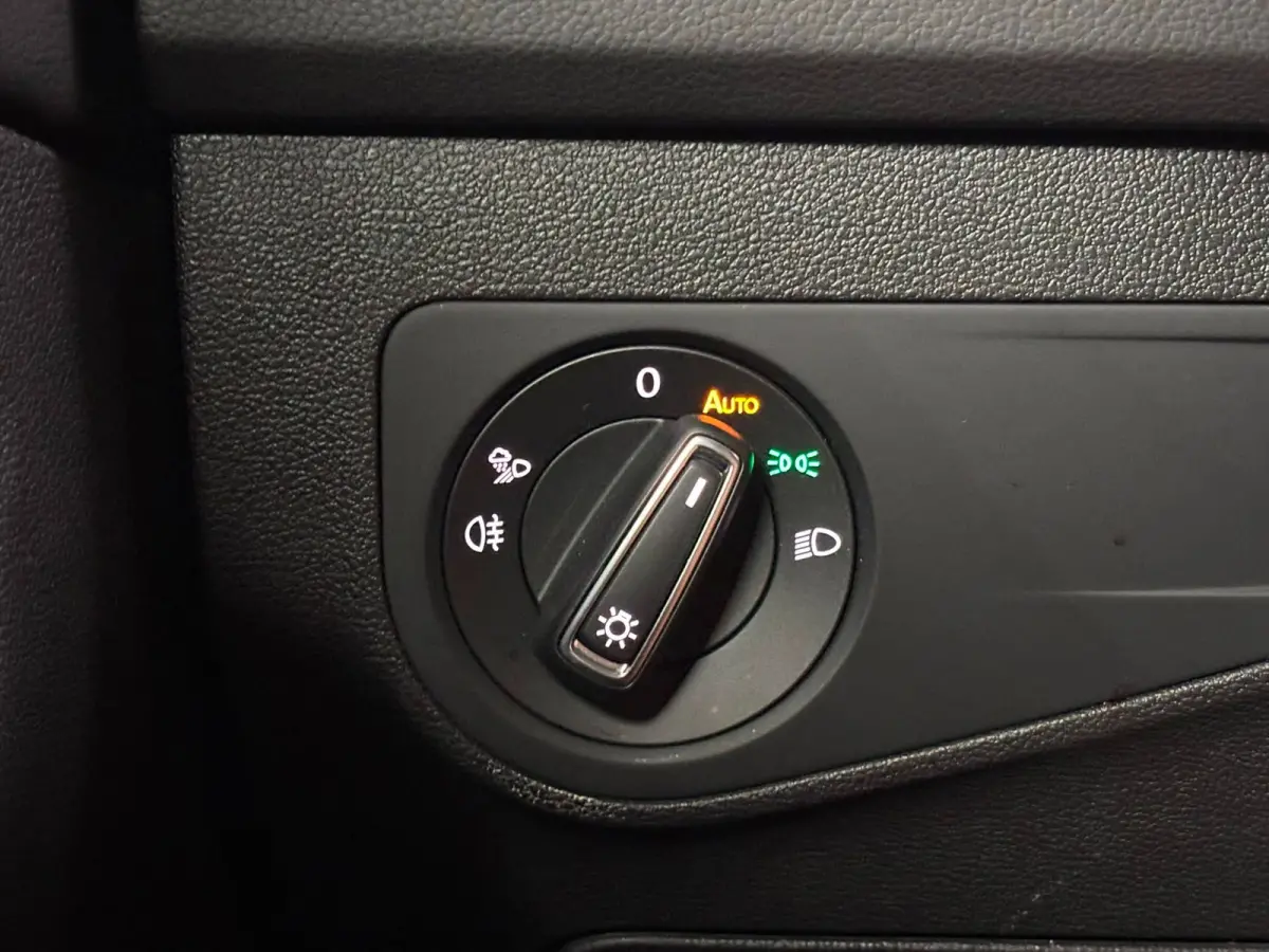 1.4 TSI eHybrid R-Line Business+ - Pano - ACC