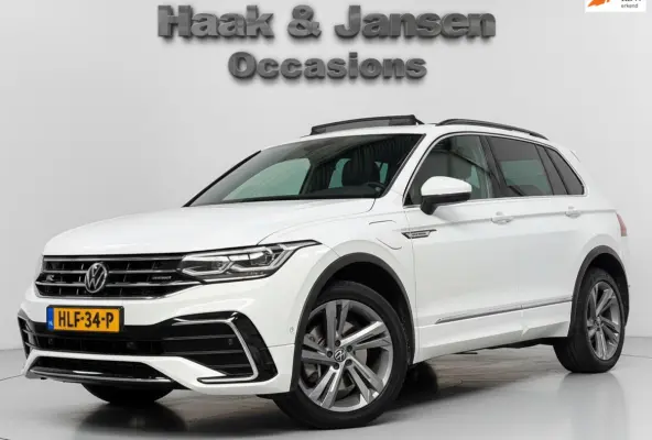 1.4 TSI eHybrid R-Line Business+ - Pano - ACC