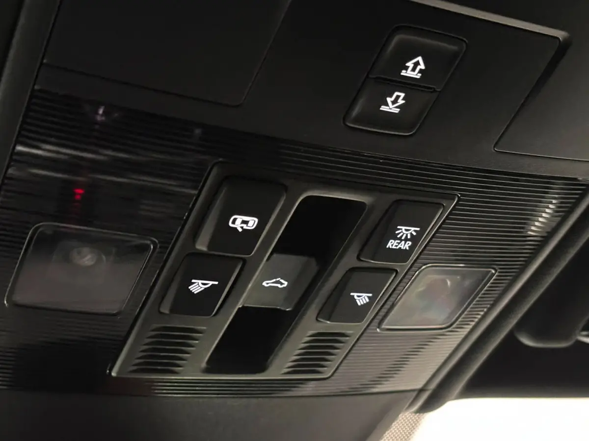 1.4 TSI eHybrid R-Line Business+ - Pano - ACC