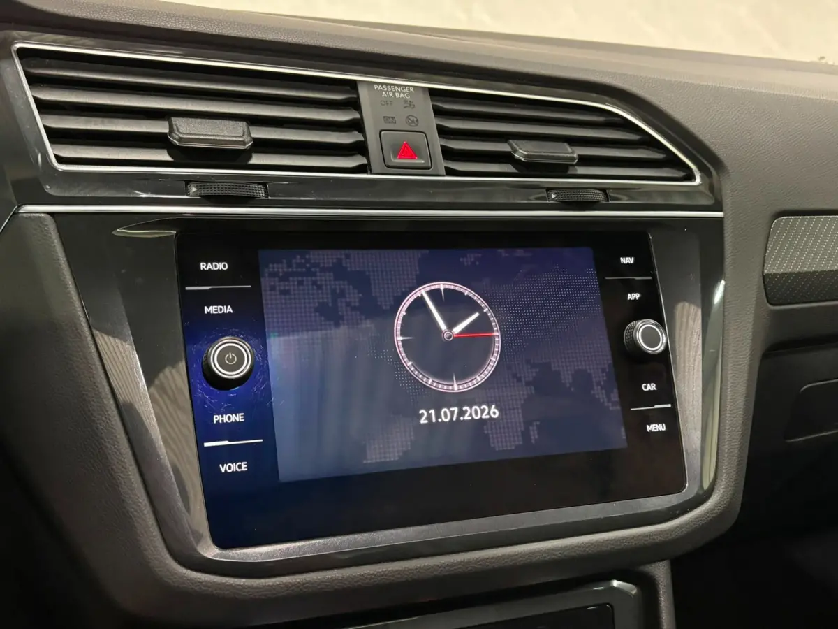 1.4 TSI eHybrid R-Line Business+ - Pano - ACC