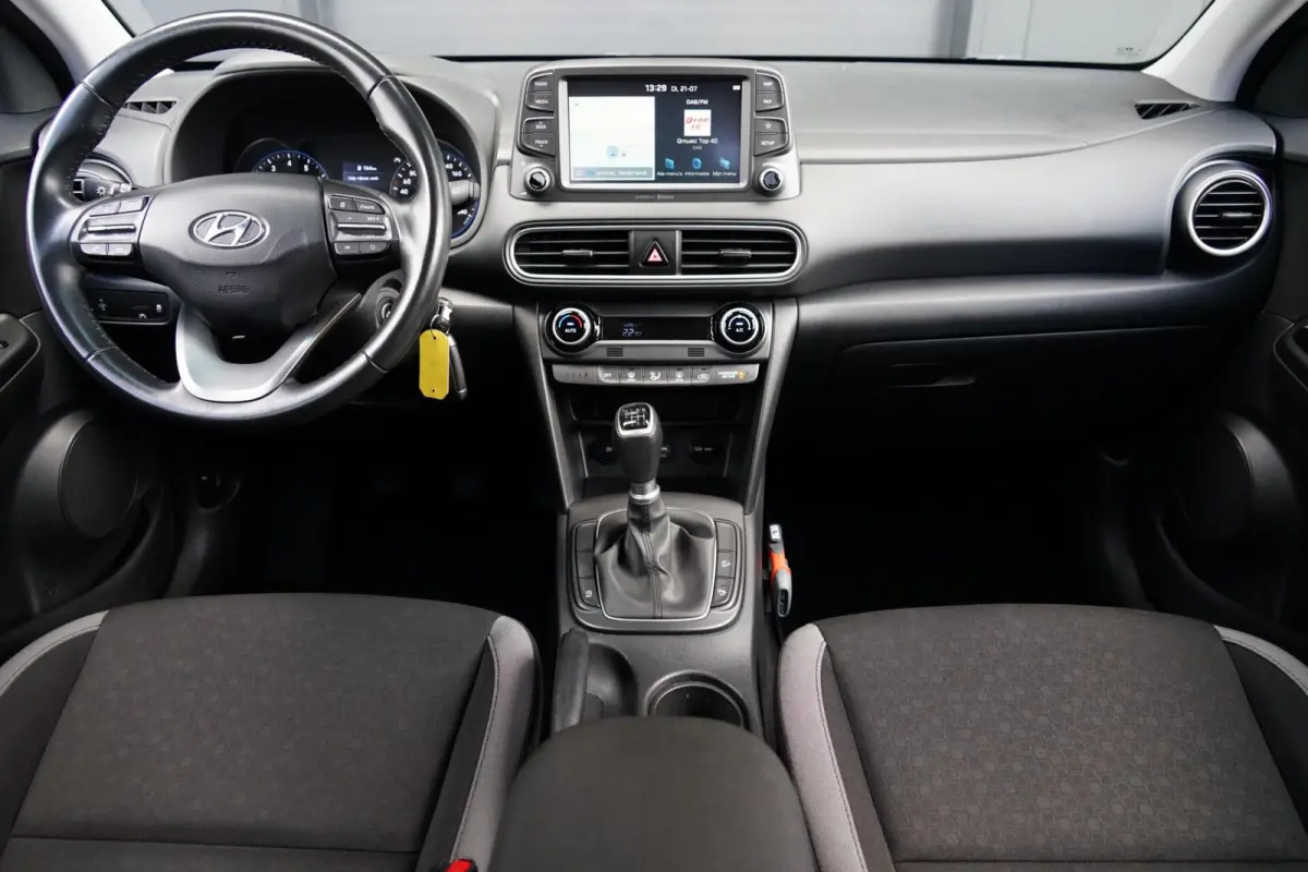 1.0 T-GDI Comfort, NL, CarPlay, cruise, camera
