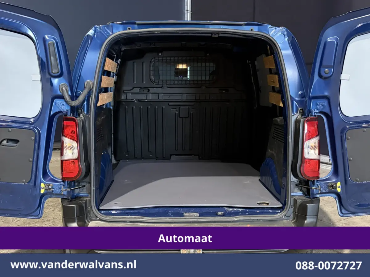 1.5 BlueHDI 131pk L1H1 Automaat Euro6 Airco | Camera | LM velgen | Apple Carplay Trekhaak, Cruisecontrol, Android Auto, Pushbar, Parkeersensoren