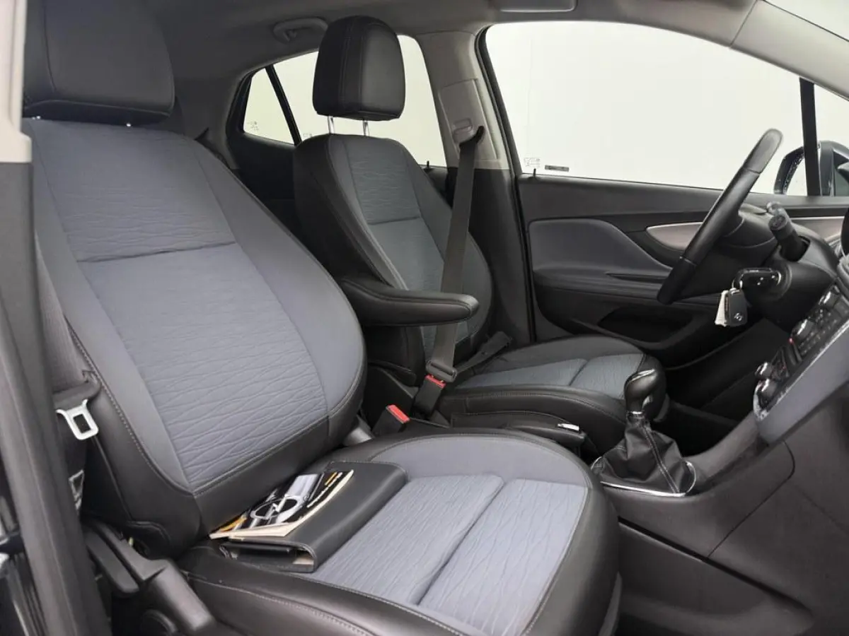 1.4 T Cosmo Trekhaak/Camera/Nav/Agr/Comfortstoelen