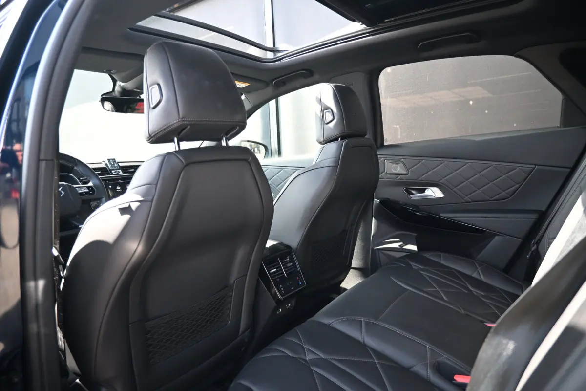 1.6 PHEV 300 4x4 Pallas | Schuif-/Kanteldak | Vol-Leder | Navigatie | Achteruitrijcamera | Elektr. Stoelen | Stoel/Stuurverwarming | !!