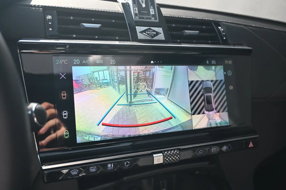 1.6 PHEV 300 4x4 Pallas | Schuif-/Kanteldak | Vol-Leder | Navigatie | Achteruitrijcamera | Elektr. Stoelen | Stoel/Stuurverwarming | !!