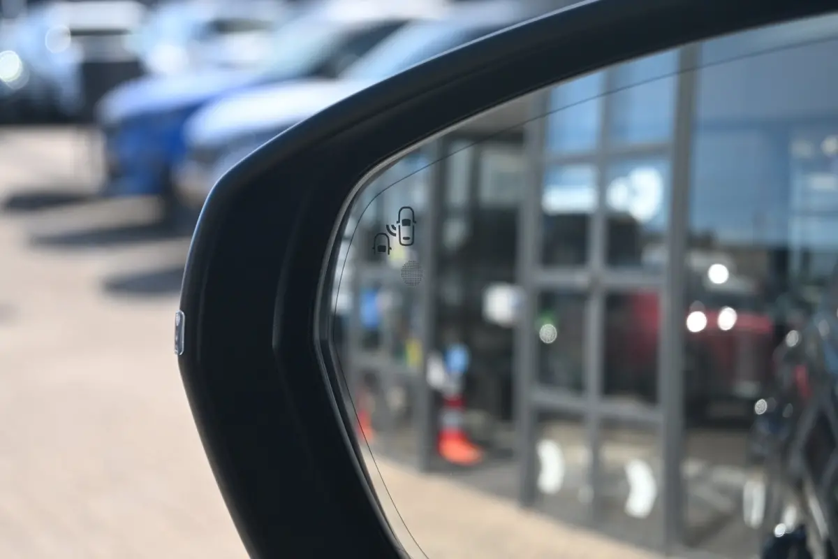 1.6 PHEV 300 4x4 Pallas | Schuif-/Kanteldak | Vol-Leder | Navigatie | Achteruitrijcamera | Elektr. Stoelen | Stoel/Stuurverwarming | !!