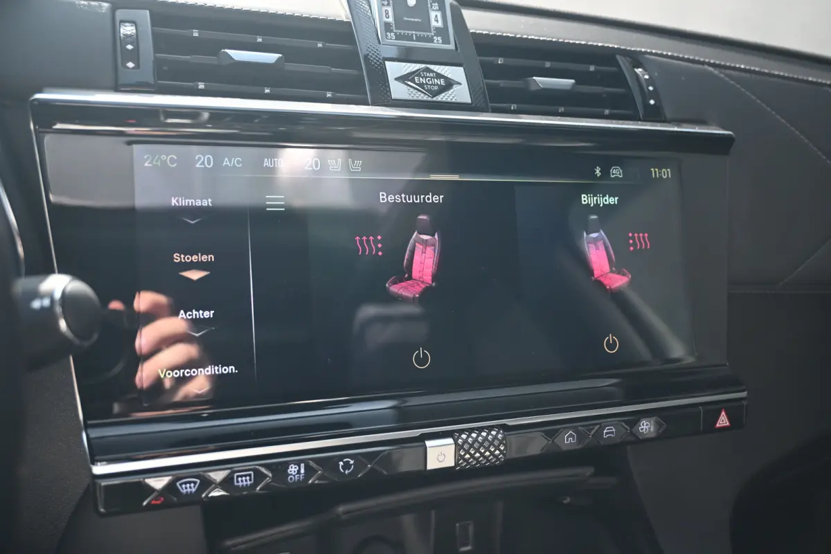 1.6 PHEV 300 4x4 Pallas | Schuif-/Kanteldak | Vol-Leder | Navigatie | Achteruitrijcamera | Elektr. Stoelen | Stoel/Stuurverwarming | !!