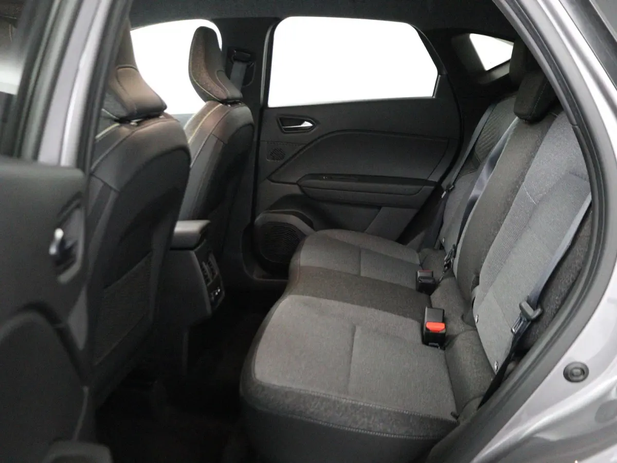 techno full hybrid E-Tech 160 | Google Navigatie | Parkeercamera | Climate Control |
