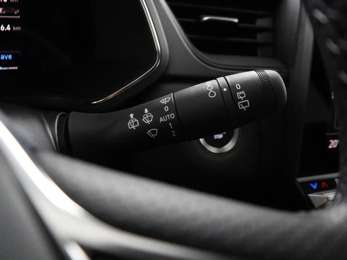 techno full hybrid E-Tech 160 | Google Navigatie | Parkeercamera | Climate Control |