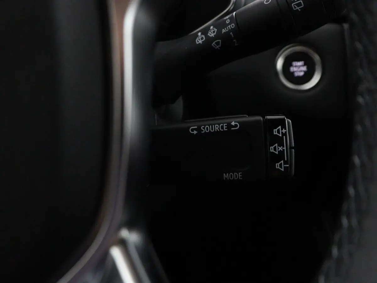 techno full hybrid E-Tech 160 | Google Navigatie | Parkeercamera | Climate Control |
