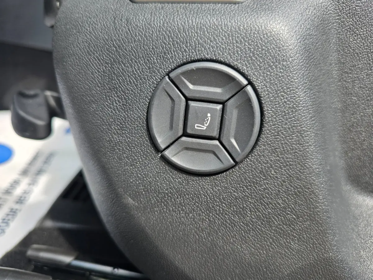 1.5 eTSI R-Line Business Full/ Pano/Trekhaak/Keyless/Grote scherm/Full