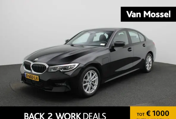 330e eDrive Edition | Automaat | Stoel verwarming | 360 Camera | Leder | Parkeer sensoren | Virtual cockpit | Elec. Achterklep | Navigatie | Climate control | Sfeer verlichting | LMV |