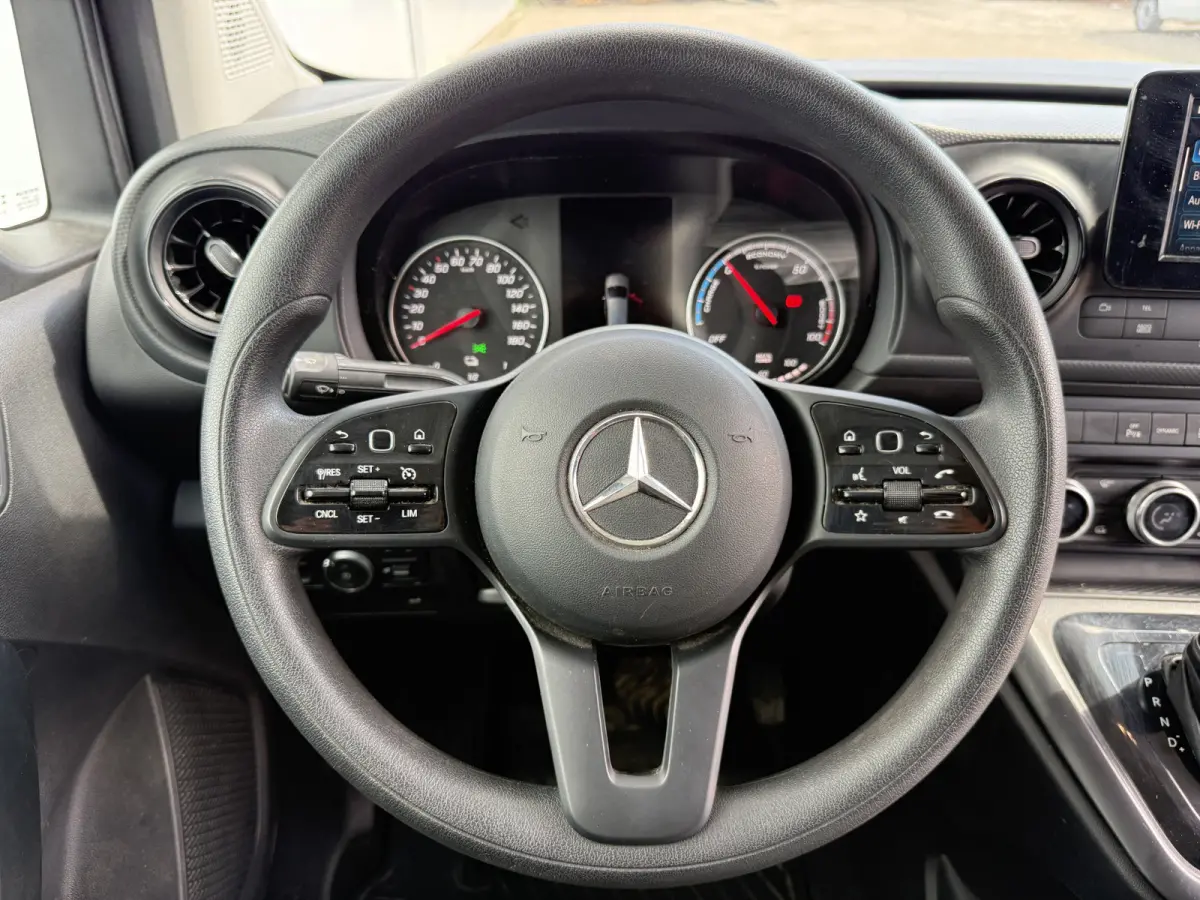 112 51 kWh L1 284kkm WLTP Camera MBUX 75kW Snelladen Apple Carplay Cruise Control