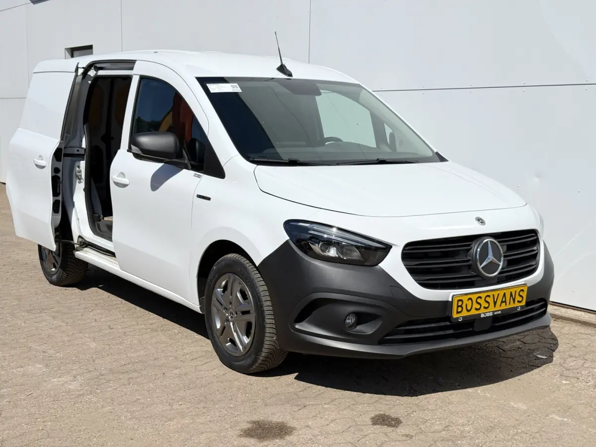 112 51 kWh L1 284kkm WLTP Camera MBUX 75kW Snelladen Apple Carplay Cruise Control