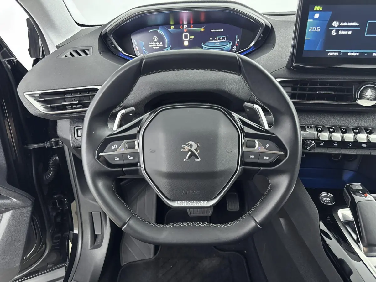 SUV 300 pk HYbrid4 Allure | Accu 92% | Trekhaak afneembaar | Navigatie | Carplay | Camera | Dodehoekbewaking | Stoelverwarming voor