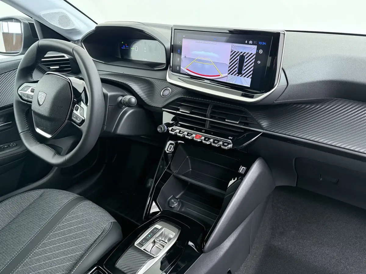Allure | Elektrische parkeerrem | Elektrische parkeerrem | Extra getinte achterste zijruiten en achterruit