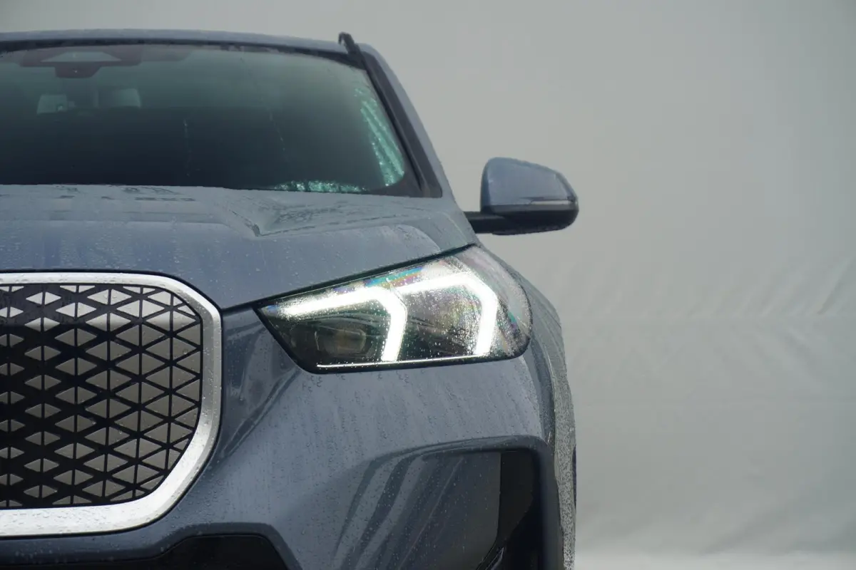 eDrive20 | M Sportpakket | Panoramadak | Harman-Kardon | Driving Assistant Plus | Trekhaak