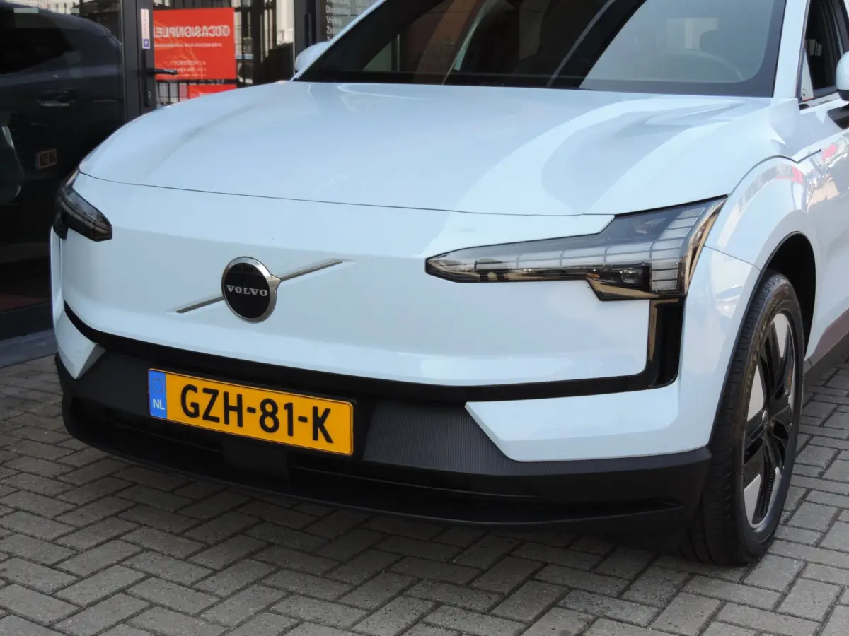 Single Motor Extended Range Core 69 kWh 19.000km | NLauto | 1e Eig | SOH 98.65% | LED kopl | Dodehoek | Adapt.cruise