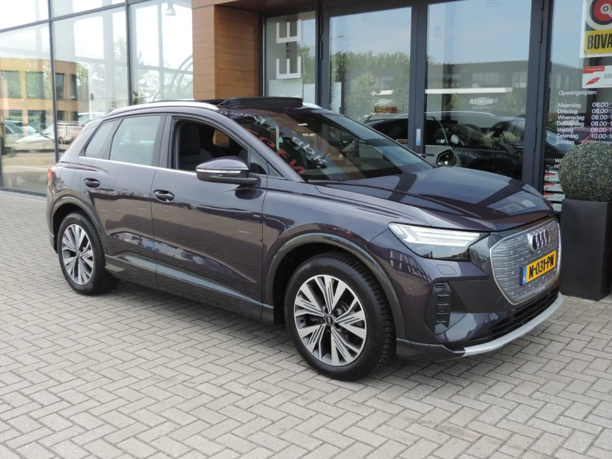 35 Launch edition Advanced Plus 55 kWh 63.000km | SOH 89.51% | Panodak | ECC | LED kopl | ACC | Stoelverw | Camera