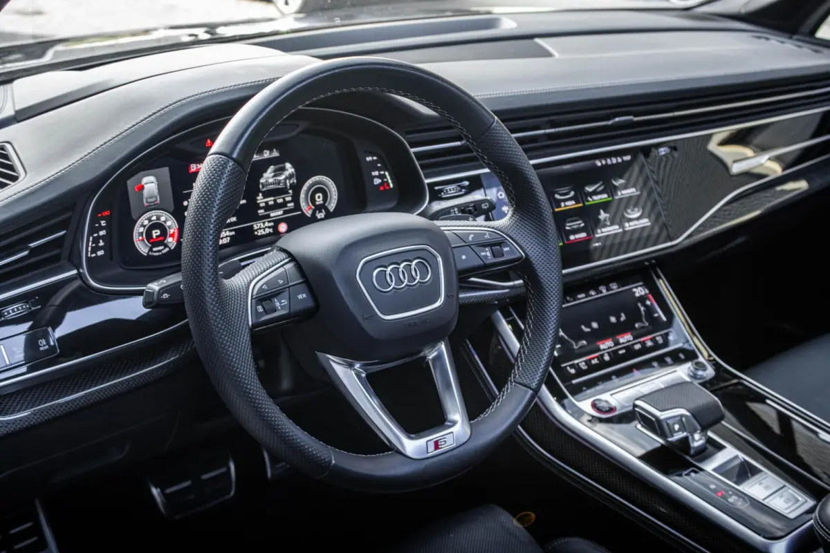 SQ7 4.0 TFSI Quattro 7-Zits | KERAMISCH | PANO | B&O | CARBON | ALCANTARA HEMEL