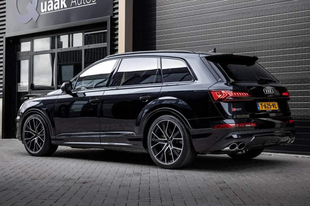 SQ7 4.0 TFSI Quattro 7-Zits | KERAMISCH | PANO | B&O | CARBON | ALCANTARA HEMEL