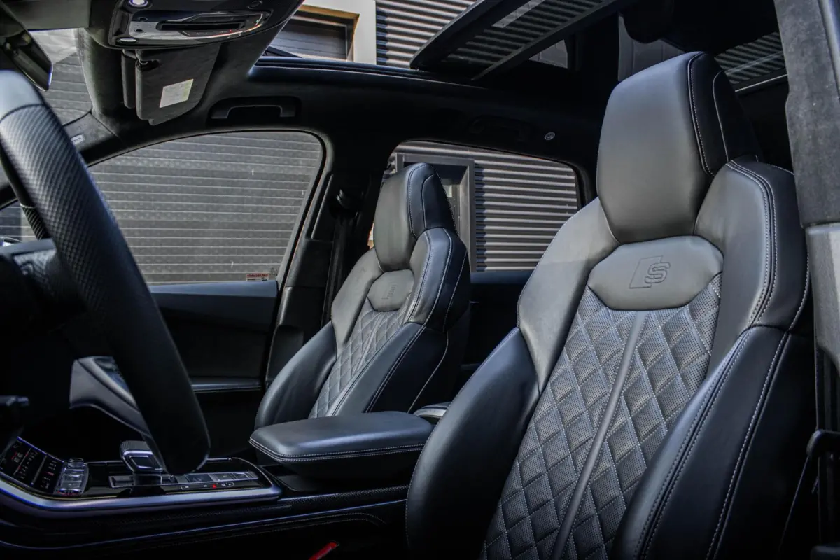 SQ7 4.0 TFSI Quattro 7-Zits | KERAMISCH | PANO | B&O | CARBON | ALCANTARA HEMEL