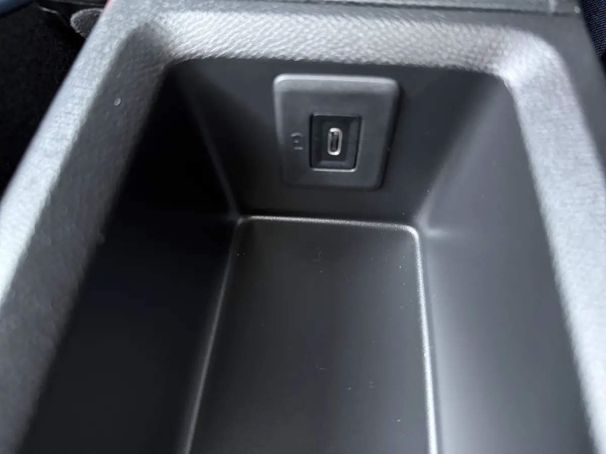 Turbo 100 COLLECTION | Cruise | Airco | PDC | Apple carplay/ android auto | Comfortstoelen |