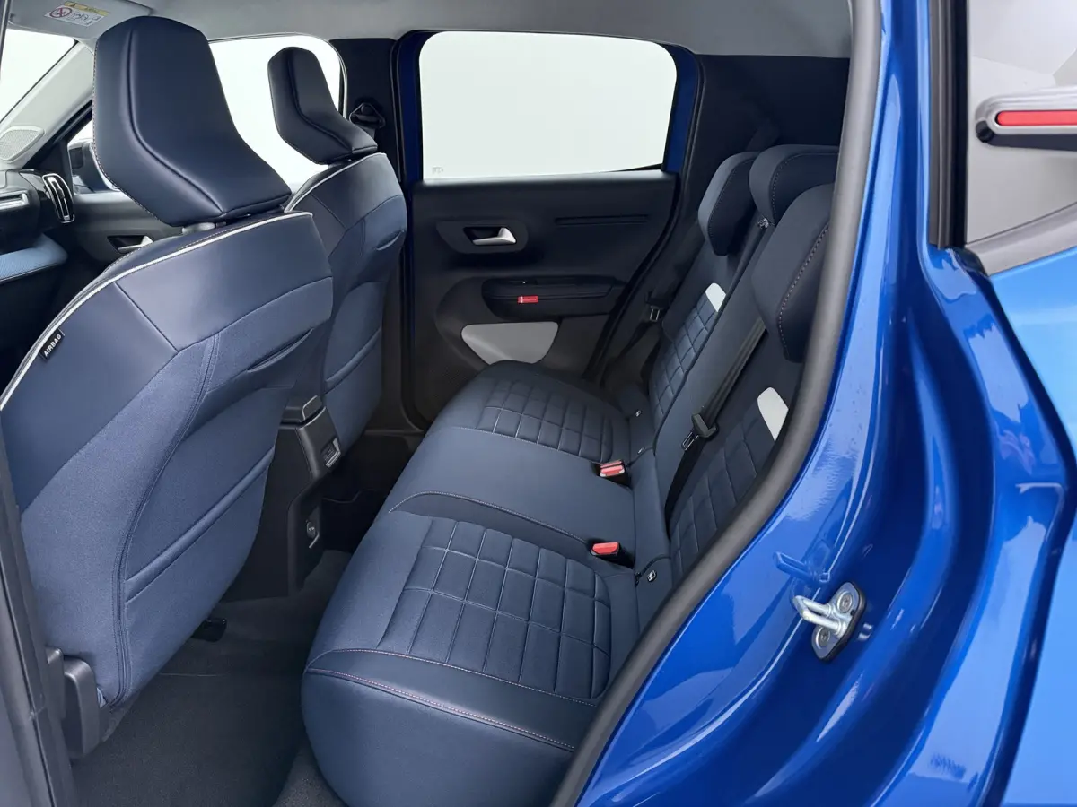 Turbo 100 COLLECTION | Cruise | Airco | PDC | Apple carplay/ android auto | Comfortstoelen |