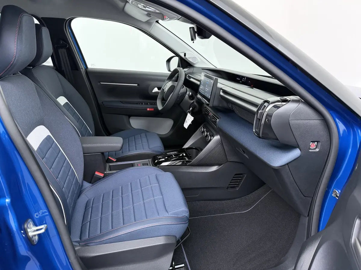 Turbo 100 COLLECTION | Cruise | Airco | PDC | Apple carplay/ android auto | Comfortstoelen |