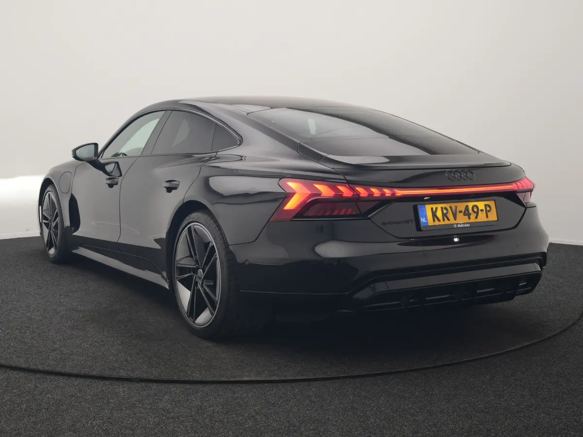 93 kWh 476pk Dealer O.H | Panodak | Head Up | Adaptive Cruise | Bang & Olufsen | 360 Camera | Lederen Sportstoelen Verwarmd & Ventilatie | Keyless | Blis | Navigatie | Virtual | DAB | 21"L.M