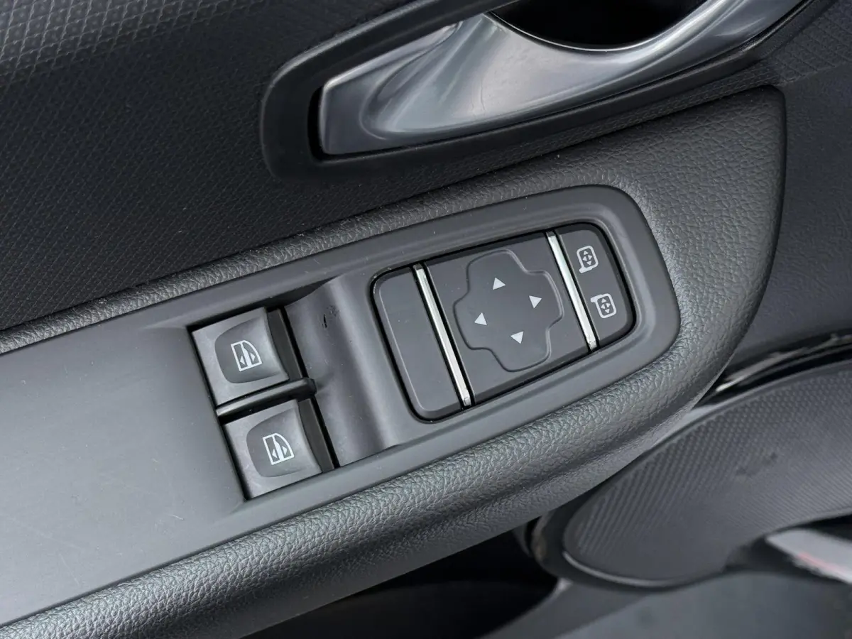 Energy TCe 90 Zen | Airco | Cruise Control | Navigatie |