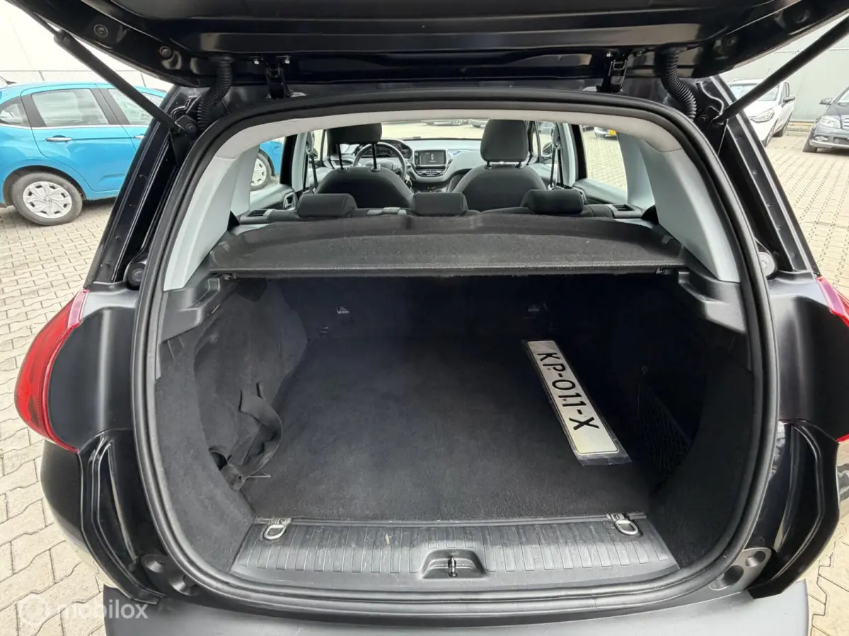 1.2 110PK Blue Lion | CARPLAY | TREKHAAK |