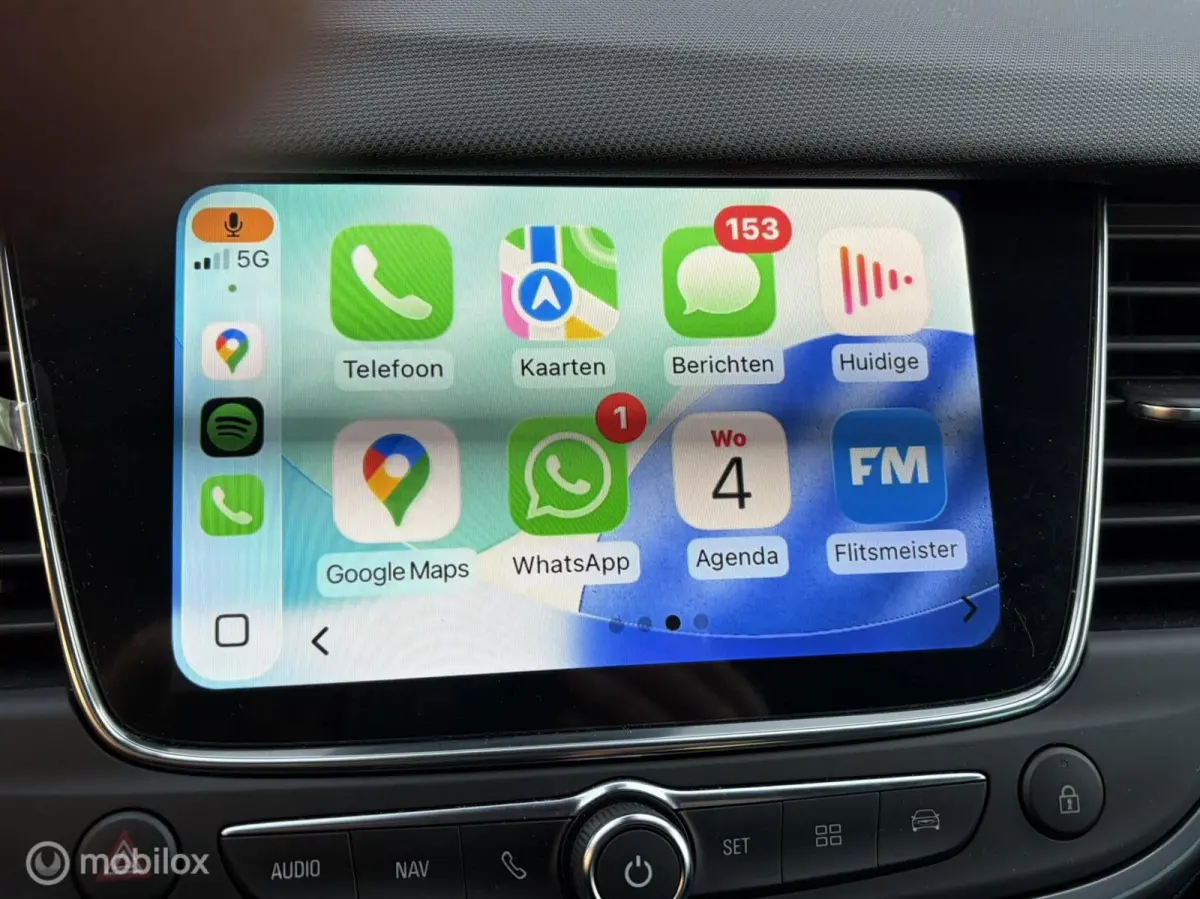 1.2 Turbo Bus. Elegance FM nav en carplay / LM / Clima / 29.386KM!!