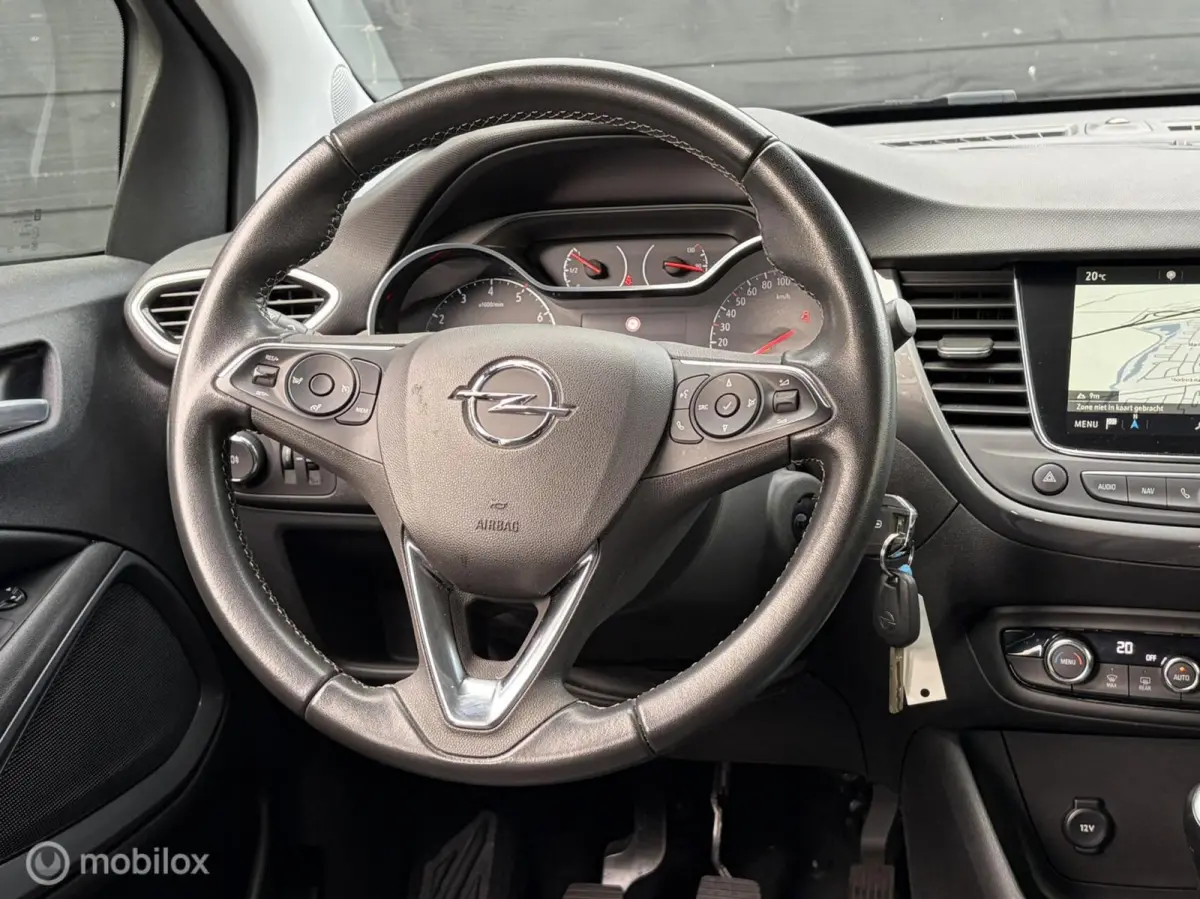 1.2 Turbo Bus. Elegance FM nav en carplay / LM / Clima / 29.386KM!!