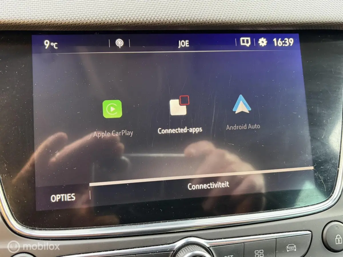 1.2 Turbo Bus. Elegance FM nav en carplay / LM / Clima / 29.386KM!!