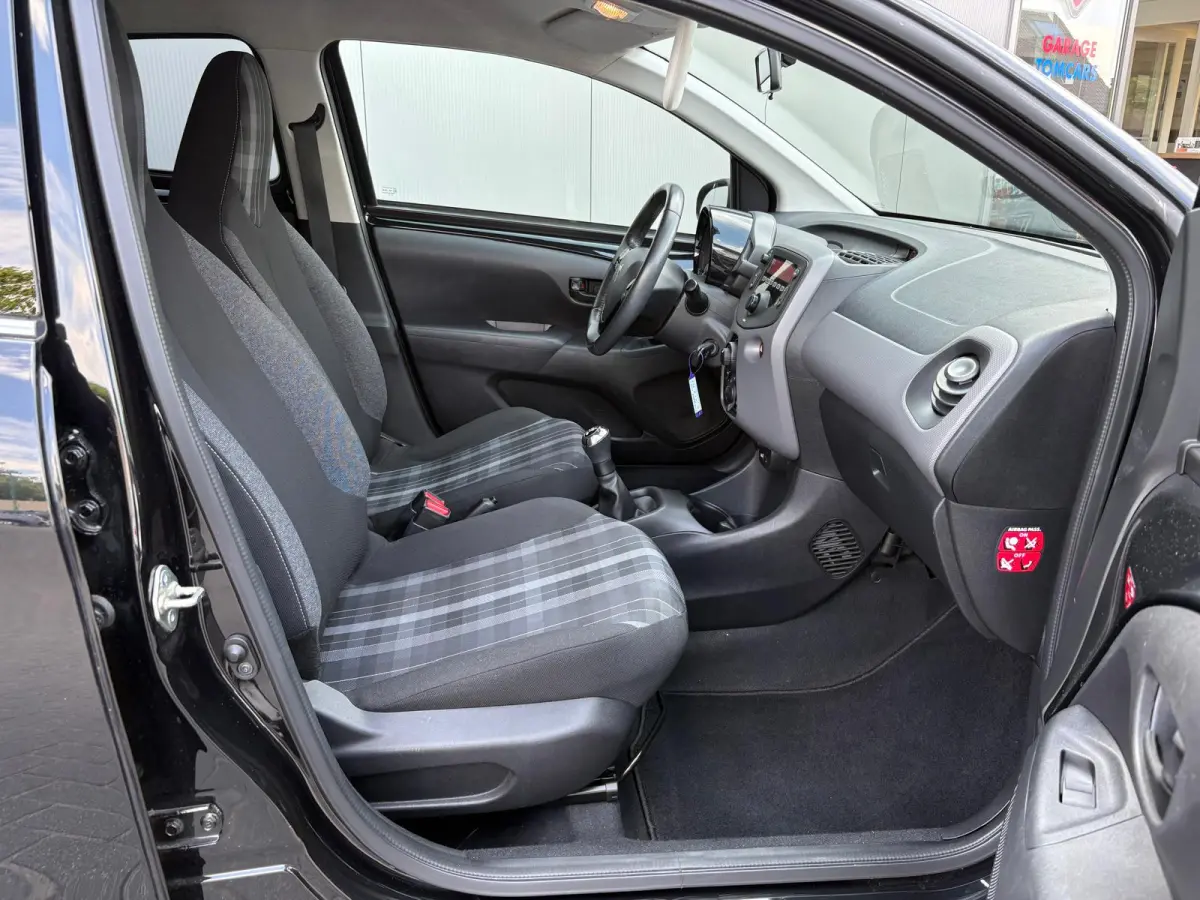 1.0 e-VTi Active Airco/Elektrisch-pakket/Bluetooth