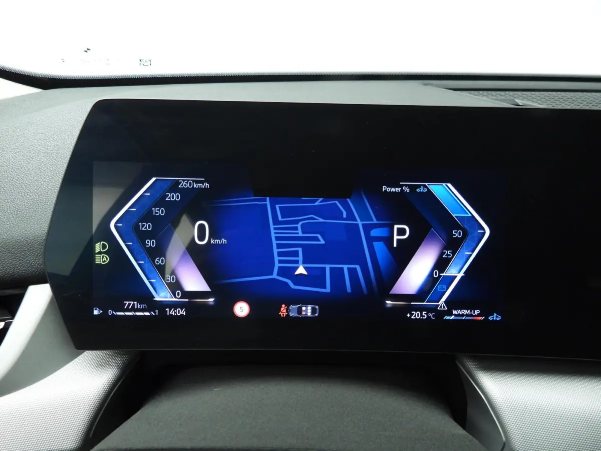 sDrive20i | LED | Navigatie | Stoelverwarming | Keyles go | DAB | Alu 20 inch