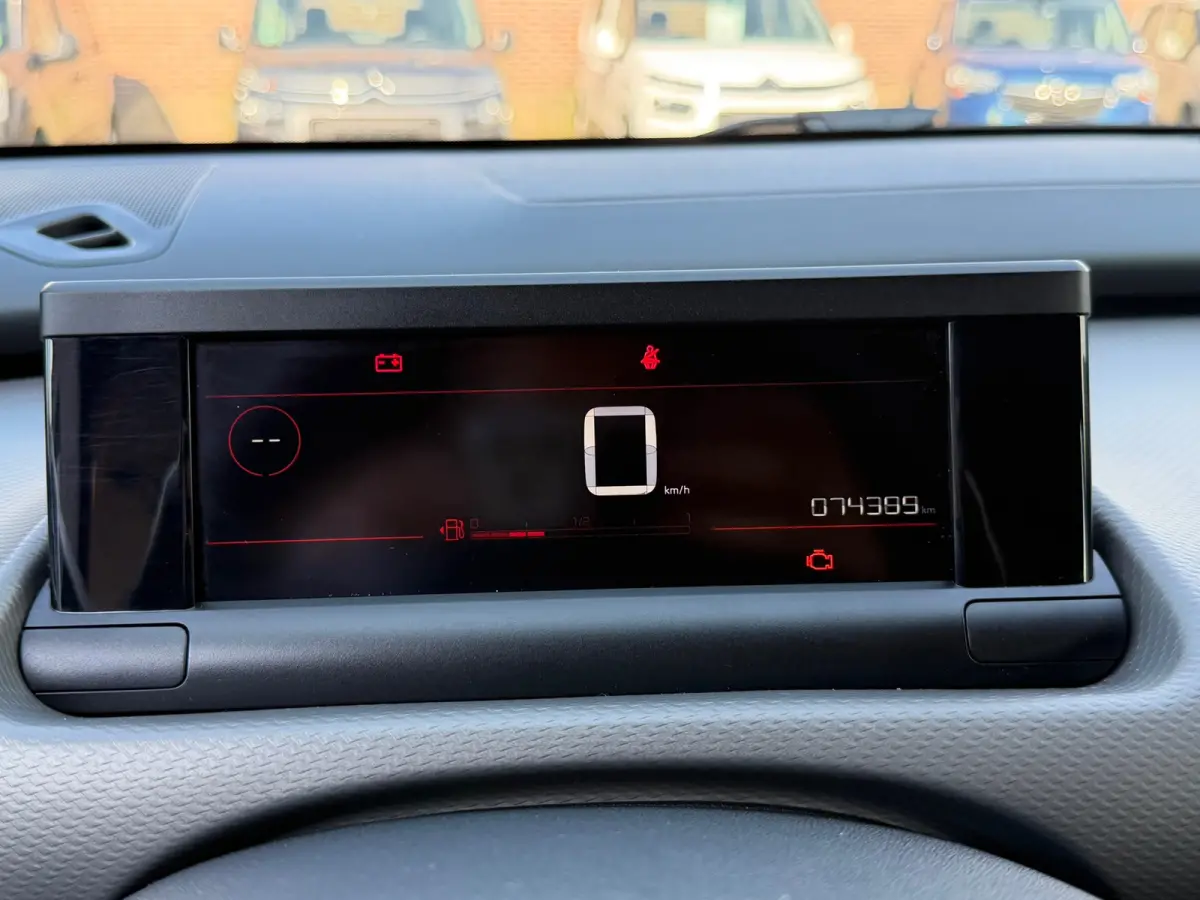 1.2 PureTech 110pk Business - Deep Purple - Nav/Carplay/Cruise - Keurig