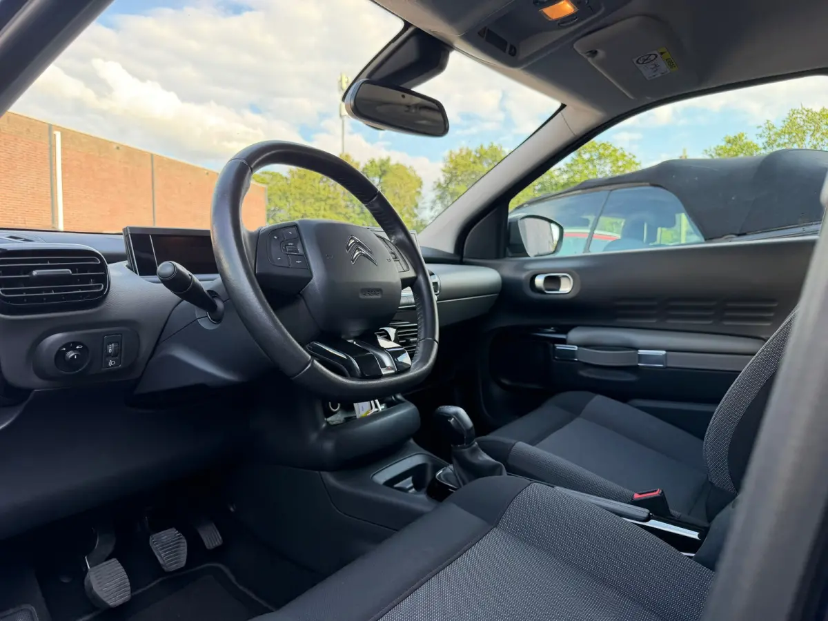 1.2 PureTech 110pk Business - Deep Purple - Nav/Carplay/Cruise - Keurig