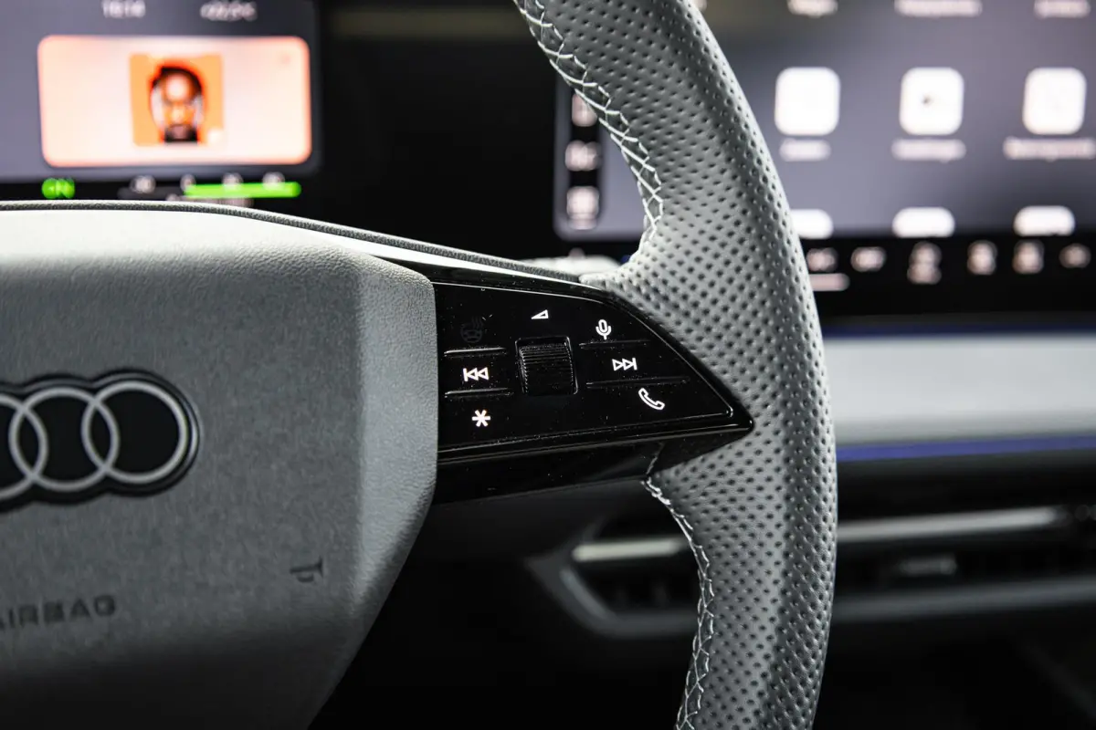 S edition 340pk quattro performance 82 kWh | Panoramadak | Head-up | S-Line Interieur