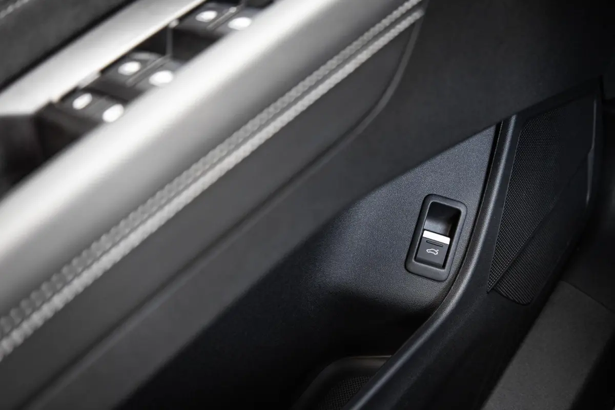 S edition 340pk quattro performance 82 kWh | Panoramadak | Head-up | S-Line Interieur